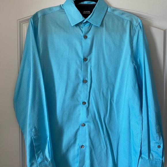 Alfani wrinkle resistant mens button down shirt - size small - Picture 7 of 12